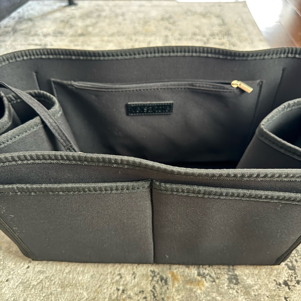 Black Versa Tote Bag Organizer
